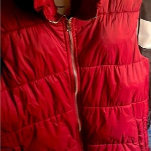 Women old navy puffer vest size L
